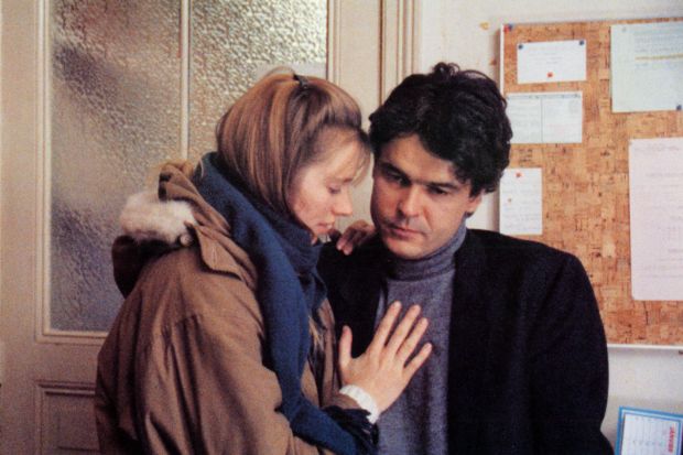 Cena do filme 'Conto de Inverno', com Charlotte Véry no papel de Felice. Imagem: Reprodução/Divulgação